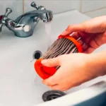 Come pulire il tubo dell’aspirapolvere: il trucco che non conoscevi